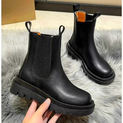 Eclipse Minimalist Ankle Boots