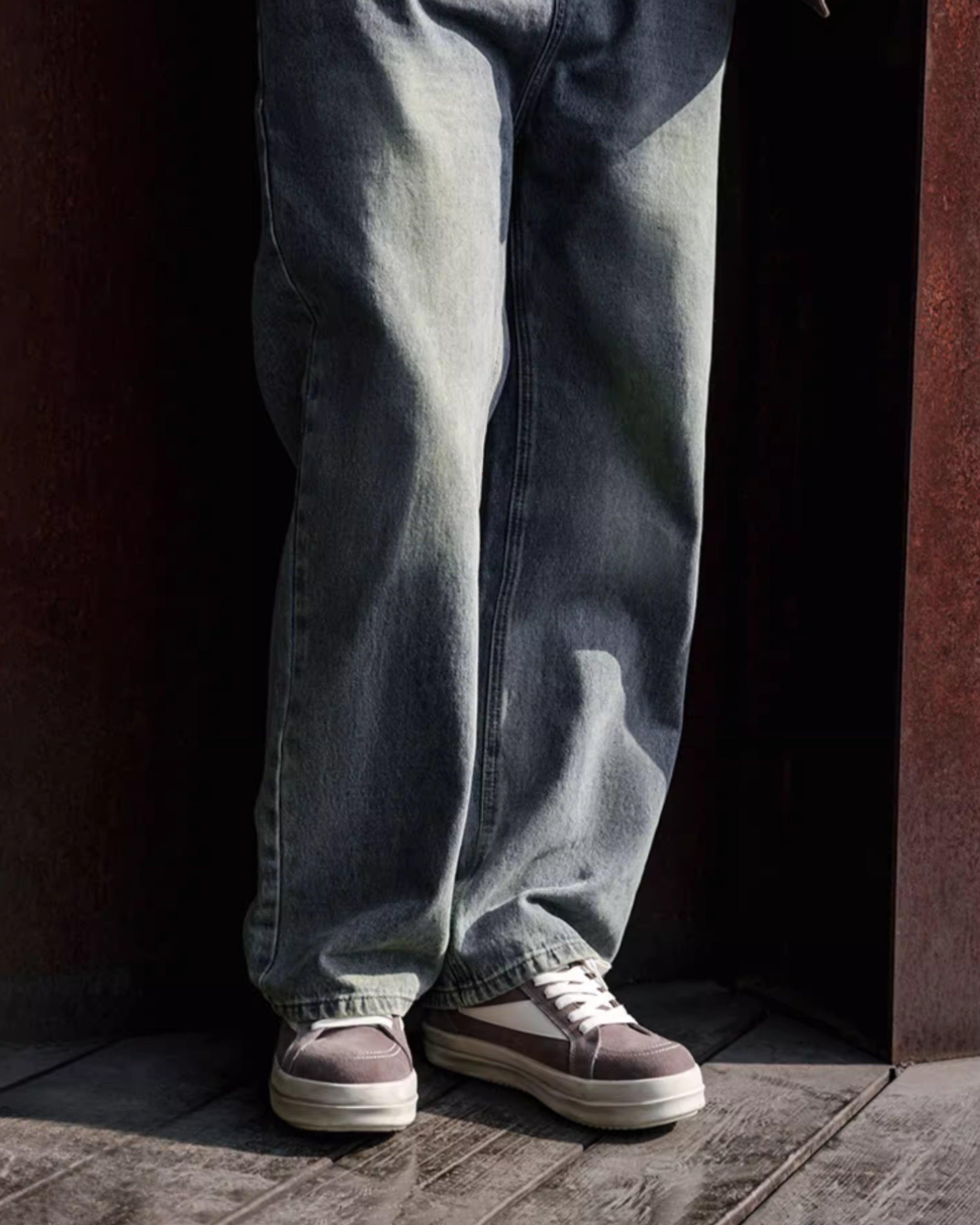 MRA Street Sneaker