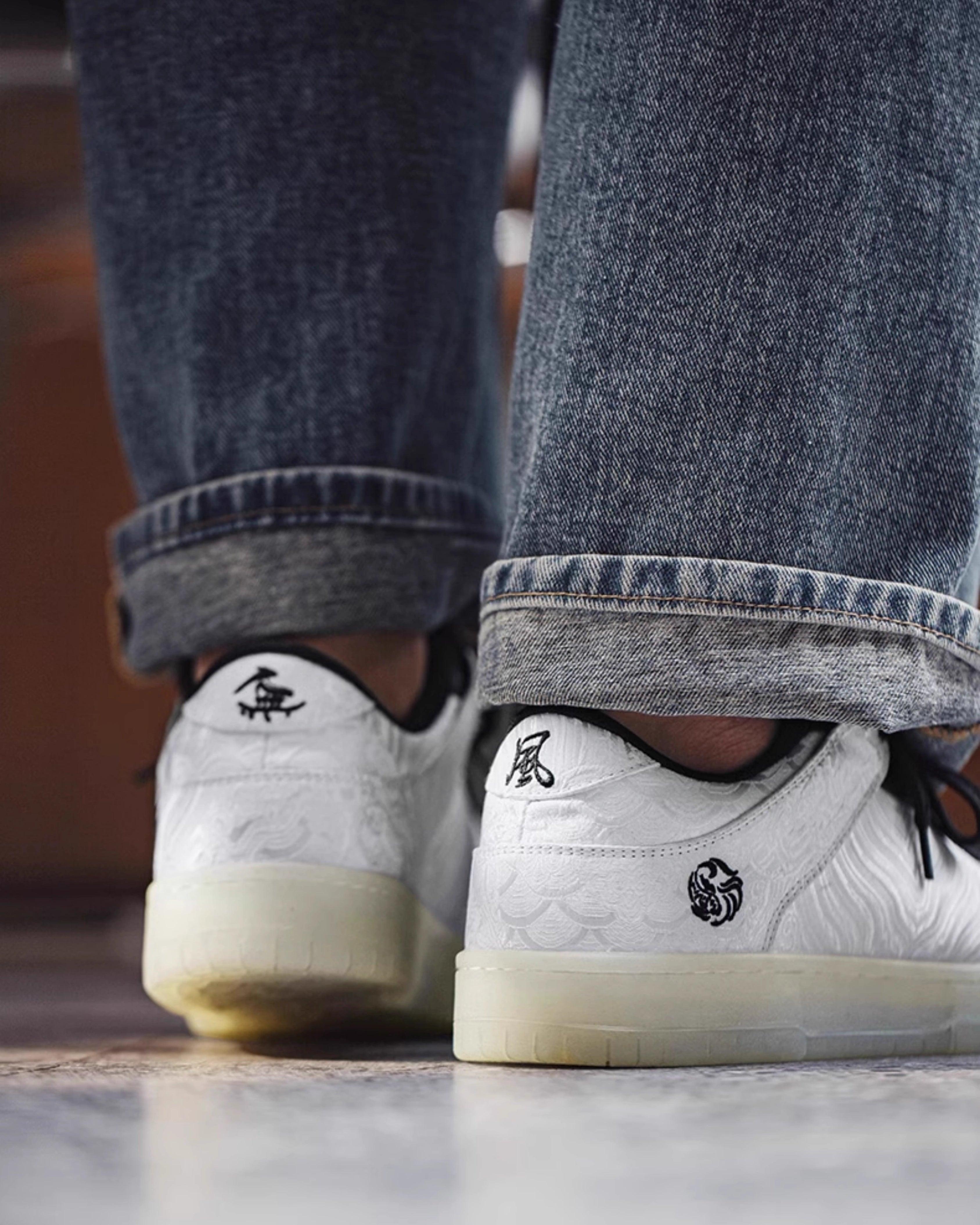 MRA Wealthy Sneakers