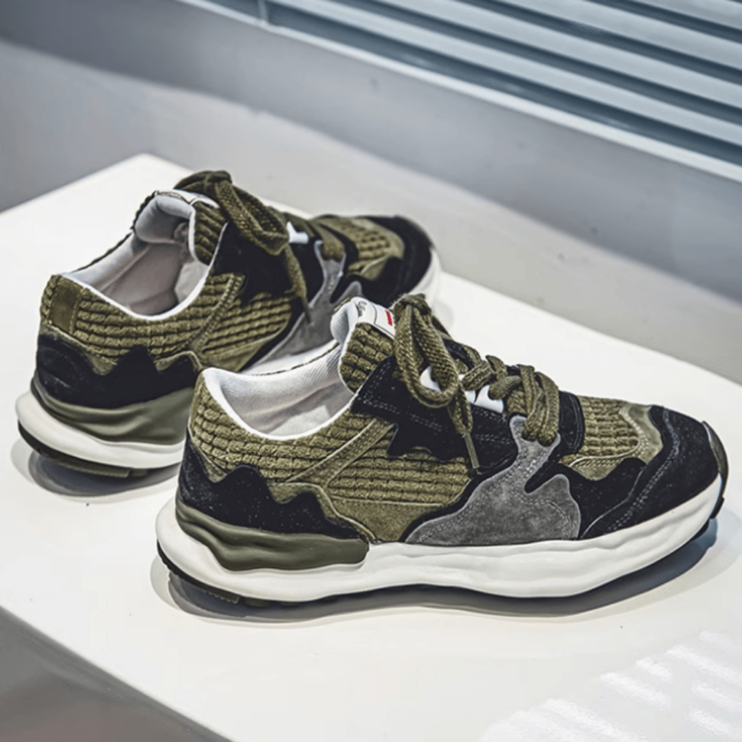 Jungle Lion Dynamic Sneakers - Nexnovas