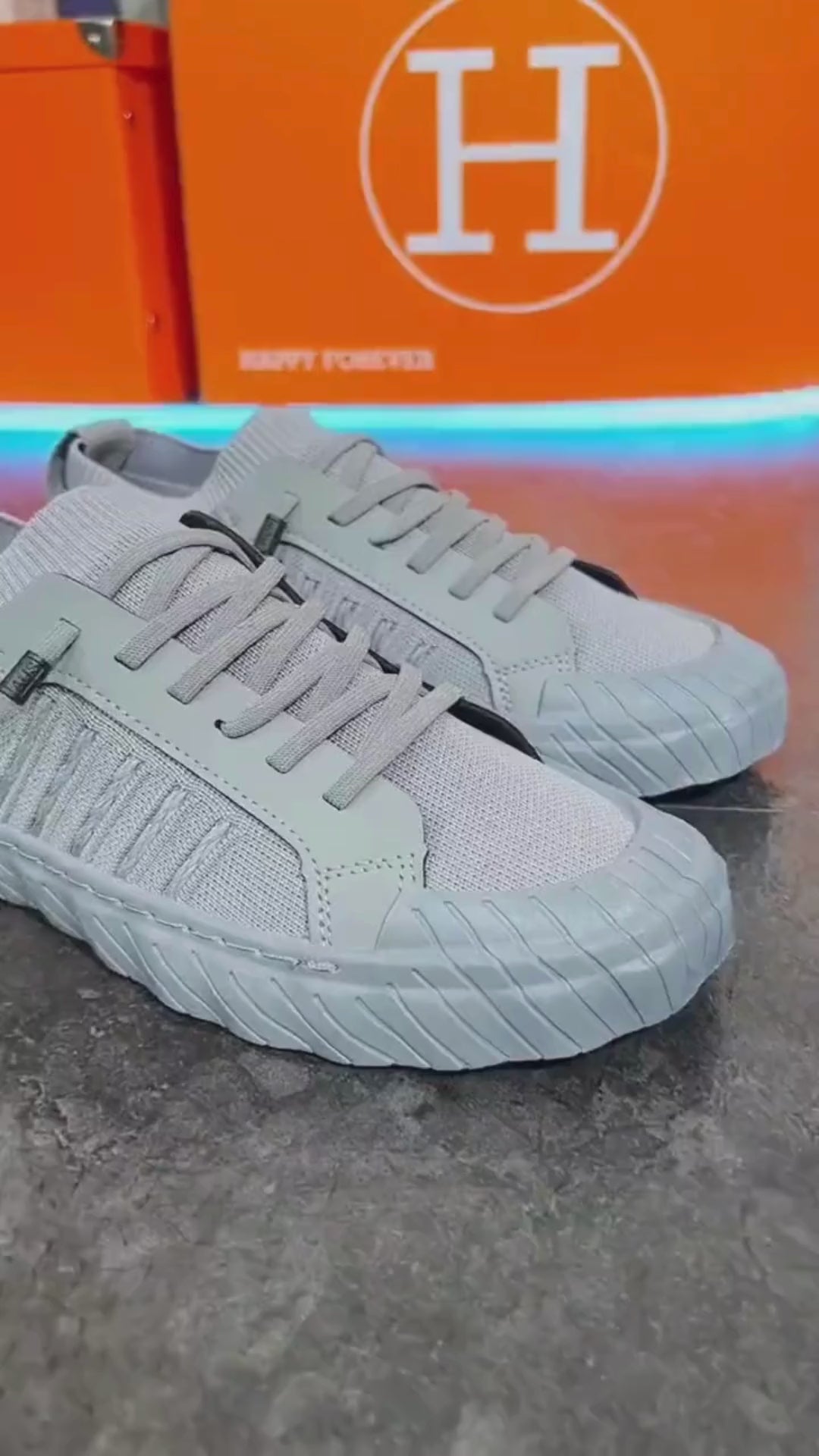 Breeze Tie Sneakers - Nexnovas